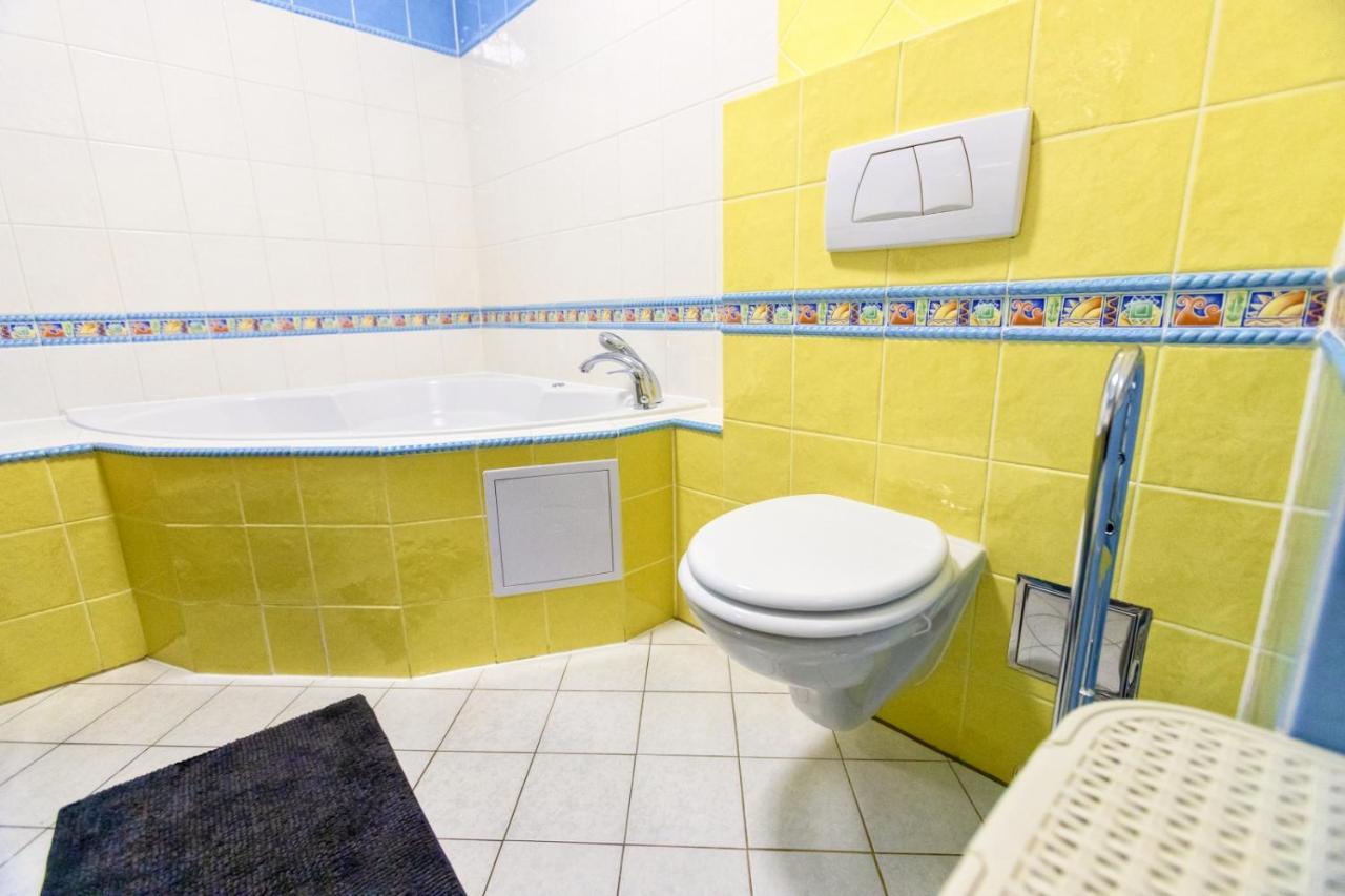 Apartman Hugo Velky Slavkov Exterior photo